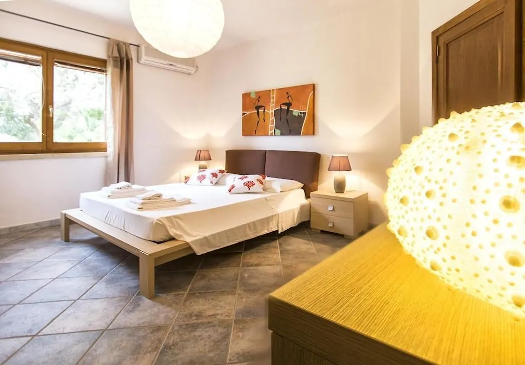 Clicksardegna Villa Paraiba Fronte Mare Per 12 Persone アルゲーロ
