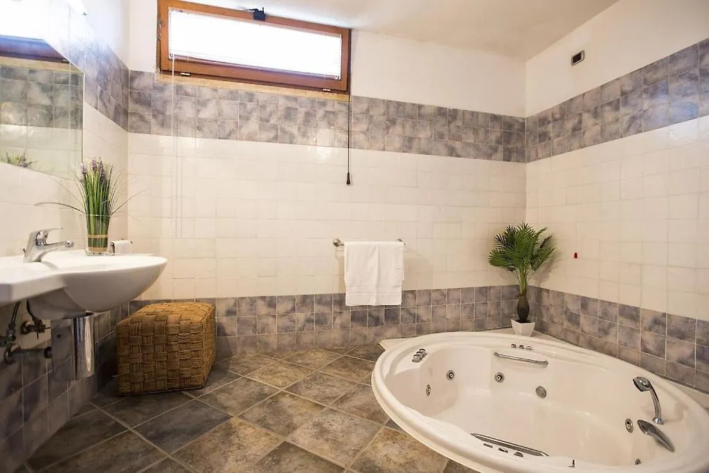 Clicksardegna Villa Paraiba Fronte Mare Per 12 Persone アルゲーロ