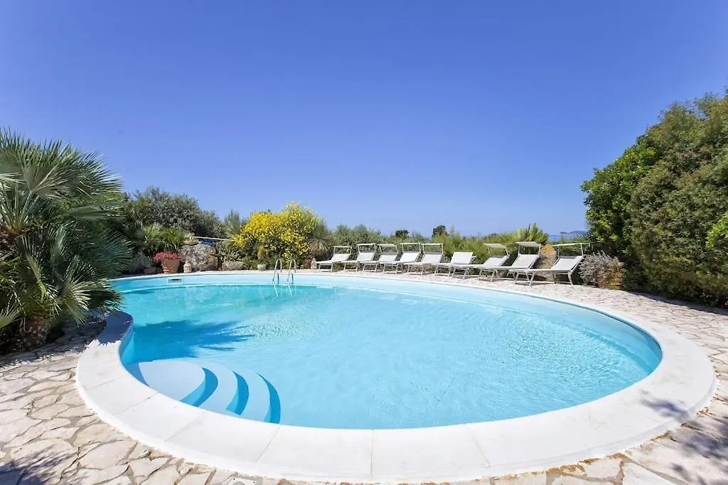 Clicksardegna Villa Paraiba Fronte Mare Per 12 Persone Alghero 0*,  Italy